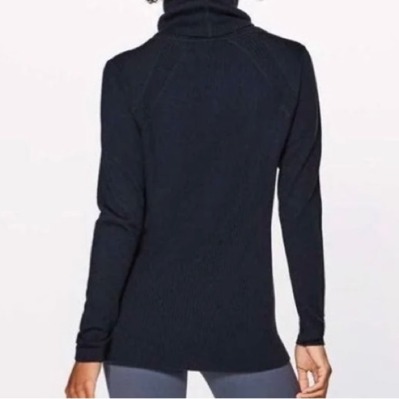 LULULEMON high neck wool pocket sweater size 6 - Picture 2 of 7